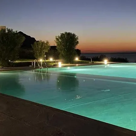 Cala Azzurra * Macari