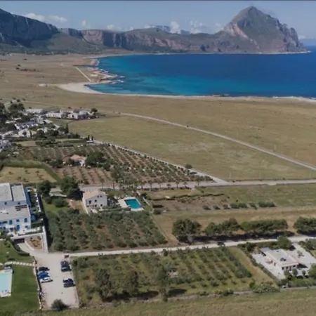 Cala Azzurra * Macari