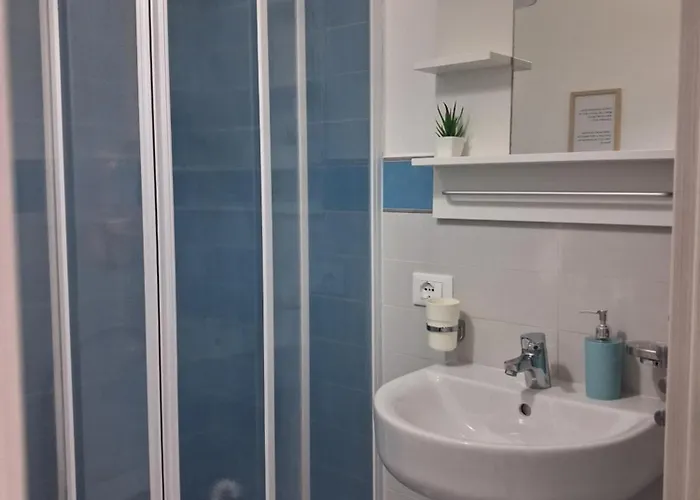 Vakantiehuis Macari Residence Central Apartment