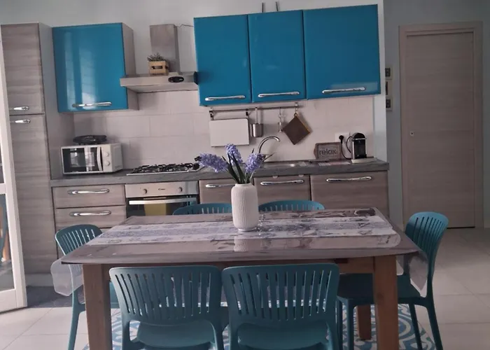 Vakantiehuis Macari Residence Central Apartment